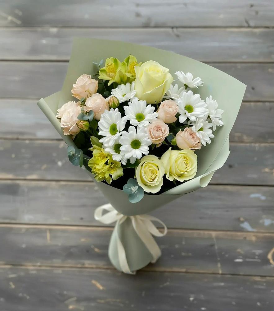 Букет цветов из: Альстромерии, Розы и Хризантемы в Дивноморское