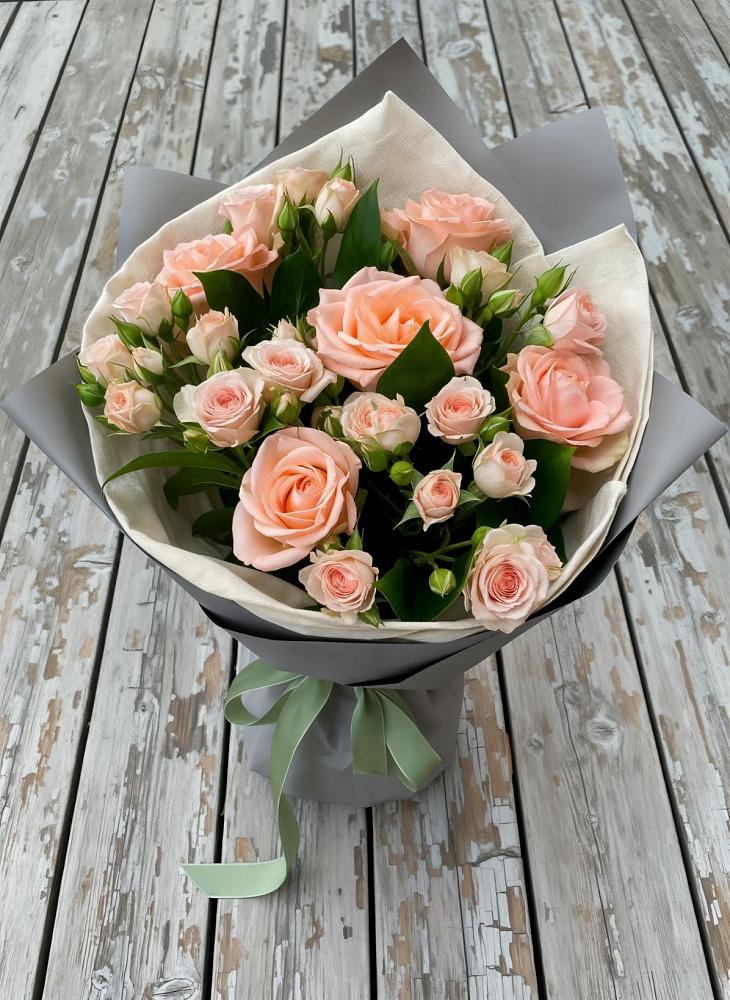 Букет цветов из: Розы в Дивноморское