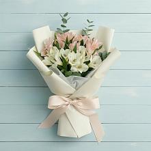 Букет цветов из:  Альстромерии в Дивноморское