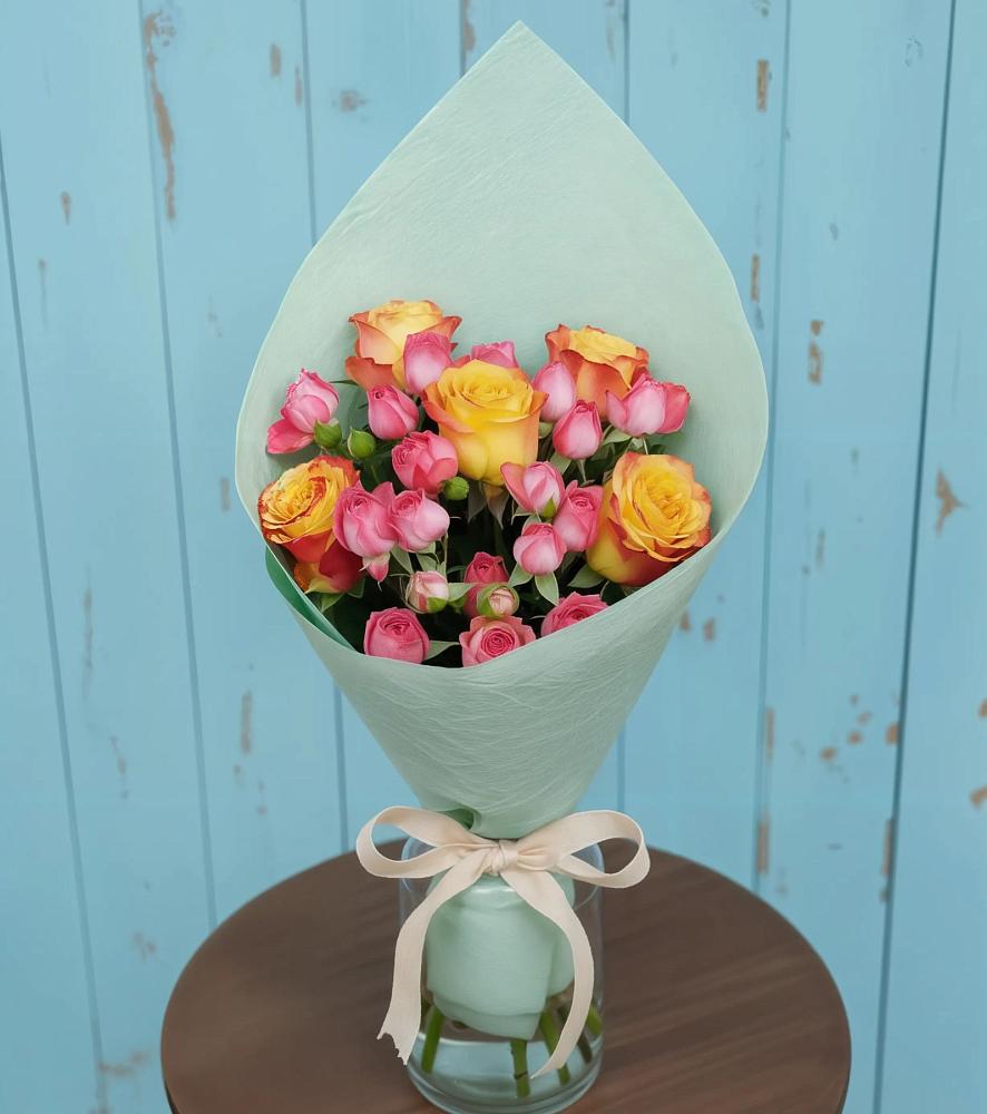 Букет цветов из: Розы в Дивноморское