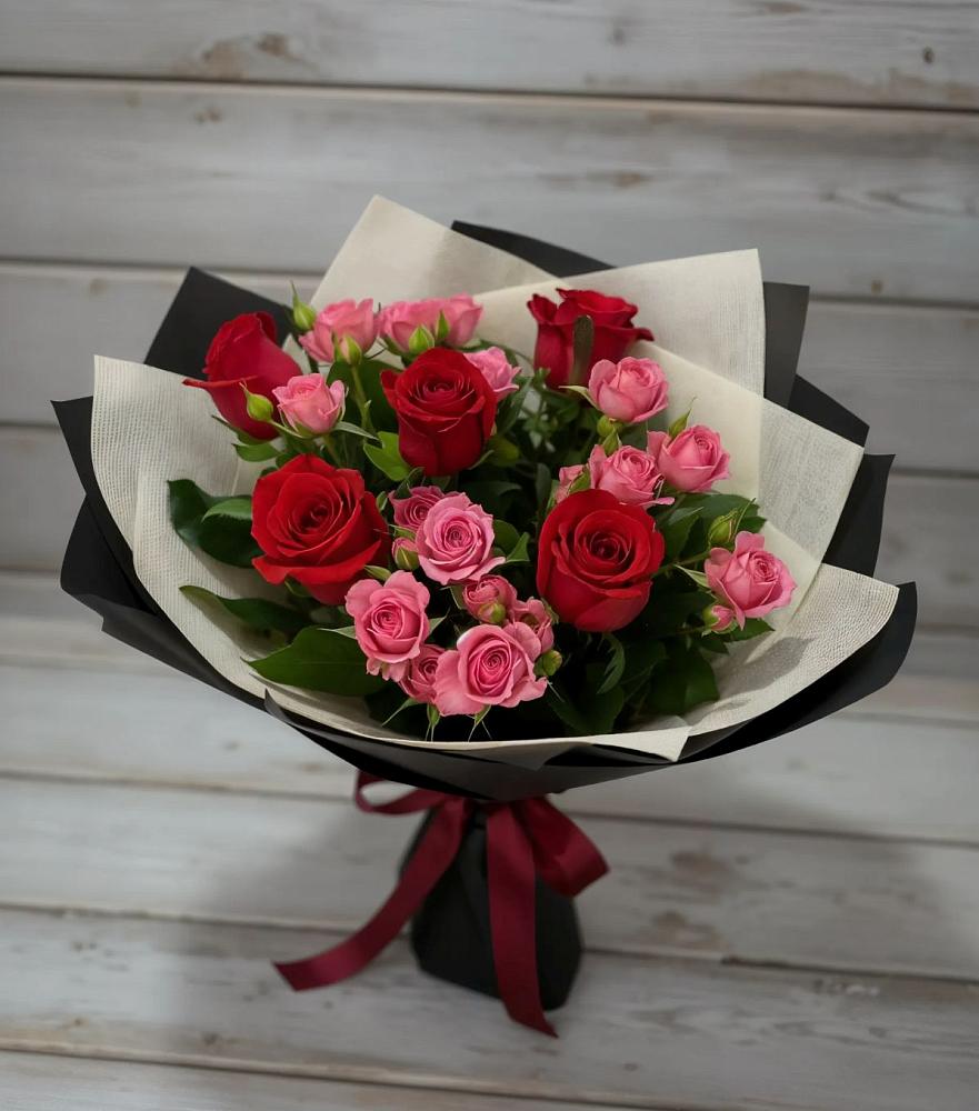 Букет цветов из: Розы в Дивноморское